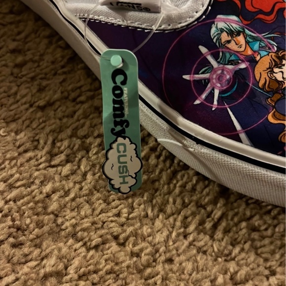 Pretty Guardian Sailor Moon Vans - Picture 4 of 8